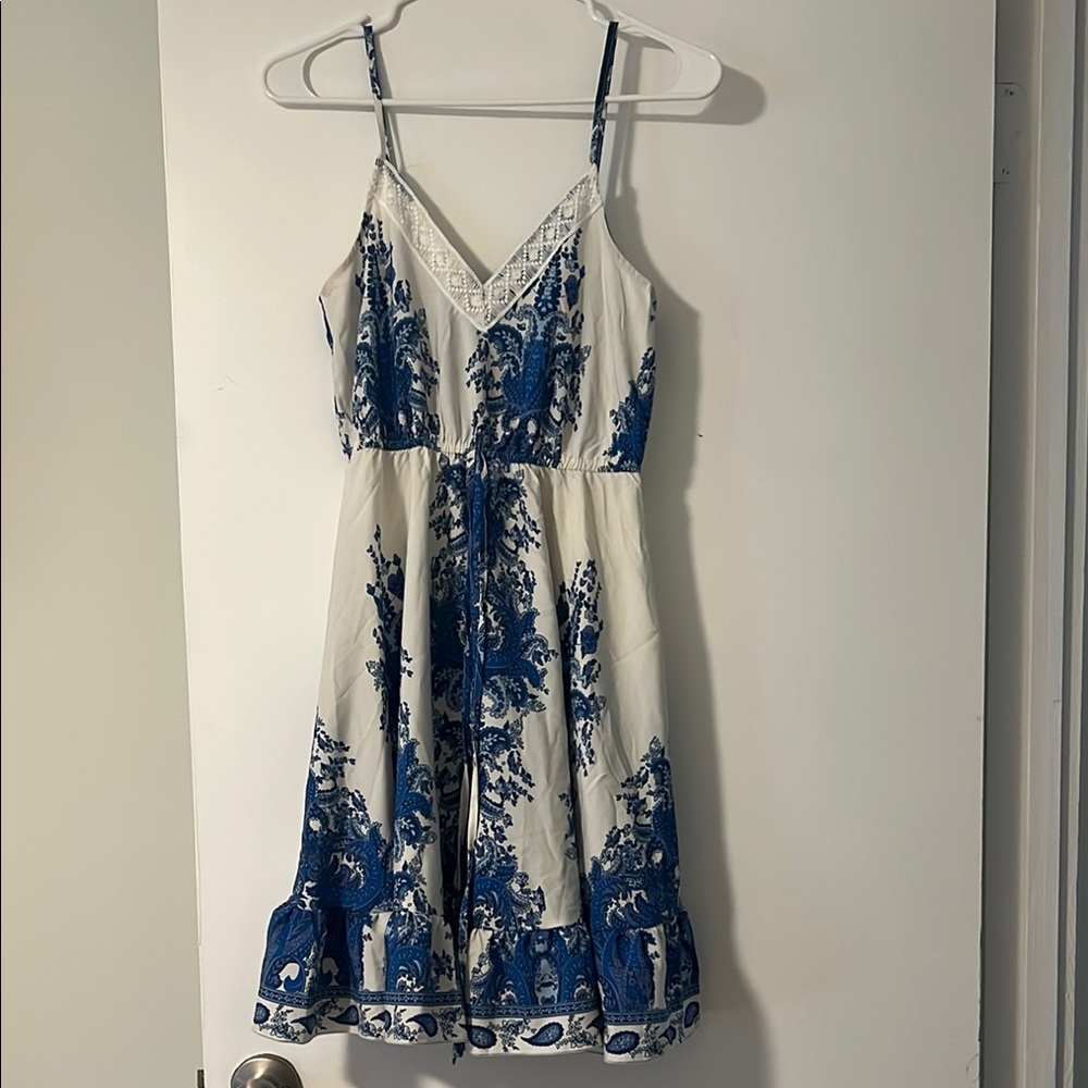 Cupshe Blue and White Floral Dress